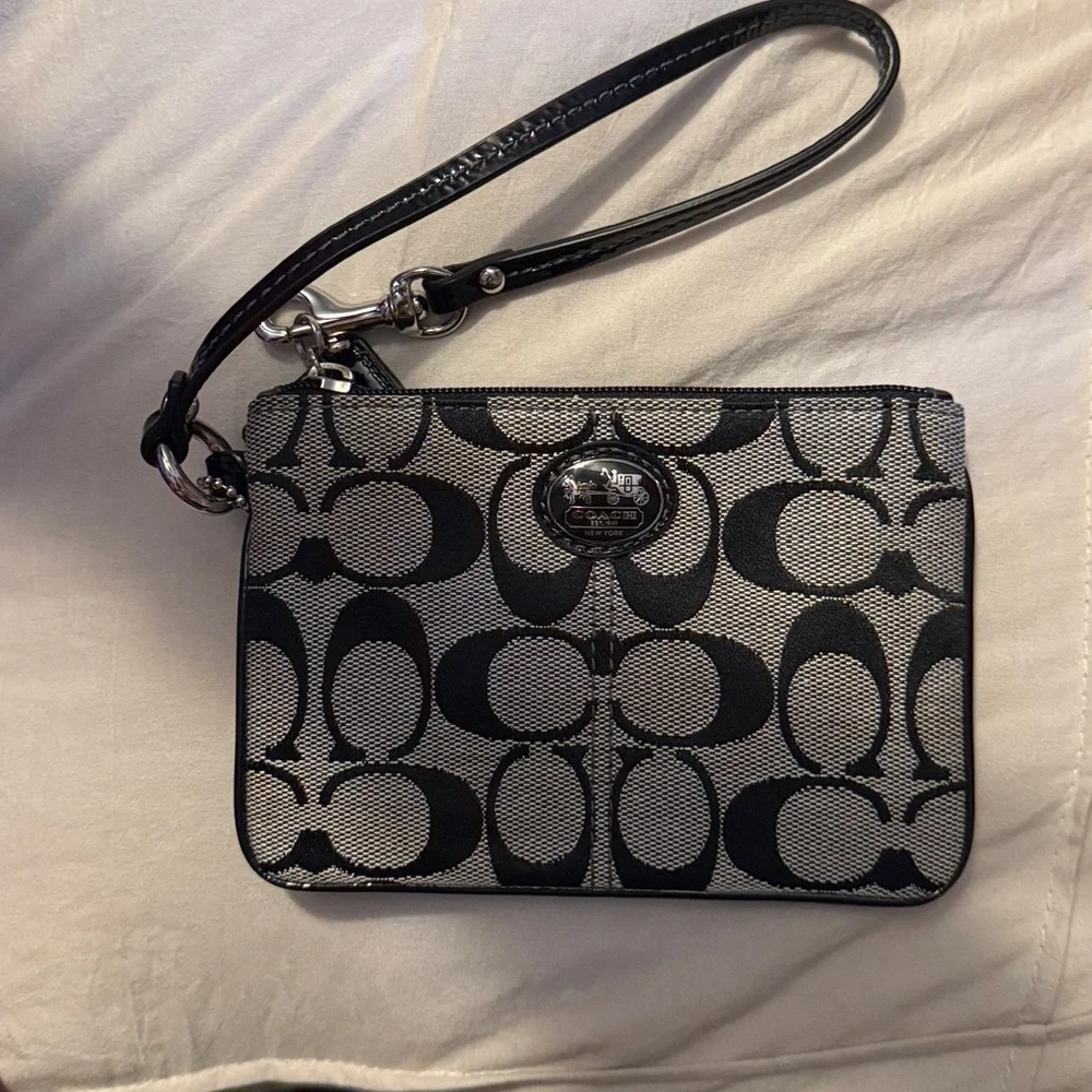 Coach Monogram Black and Gray Wristlet - Picture 1 of 2